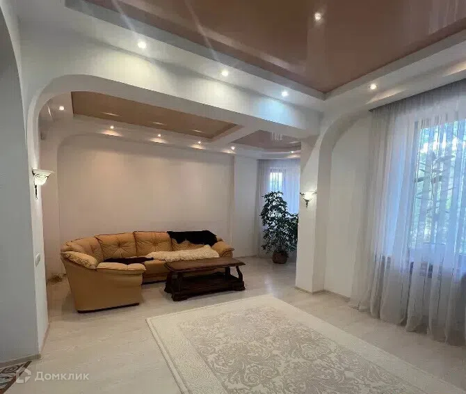 Продаётся 3-комнатная квартира, 87 м²