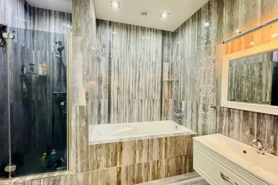 Сдаётся 3-комнатная квартира, 120 м²