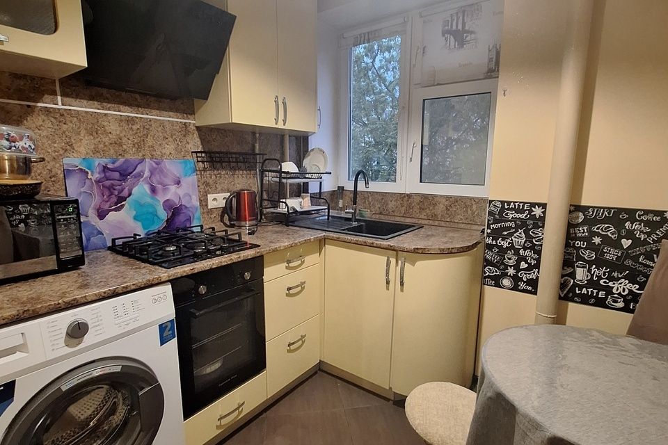 Сдаётся 2-комнатная квартира, 50 м²
