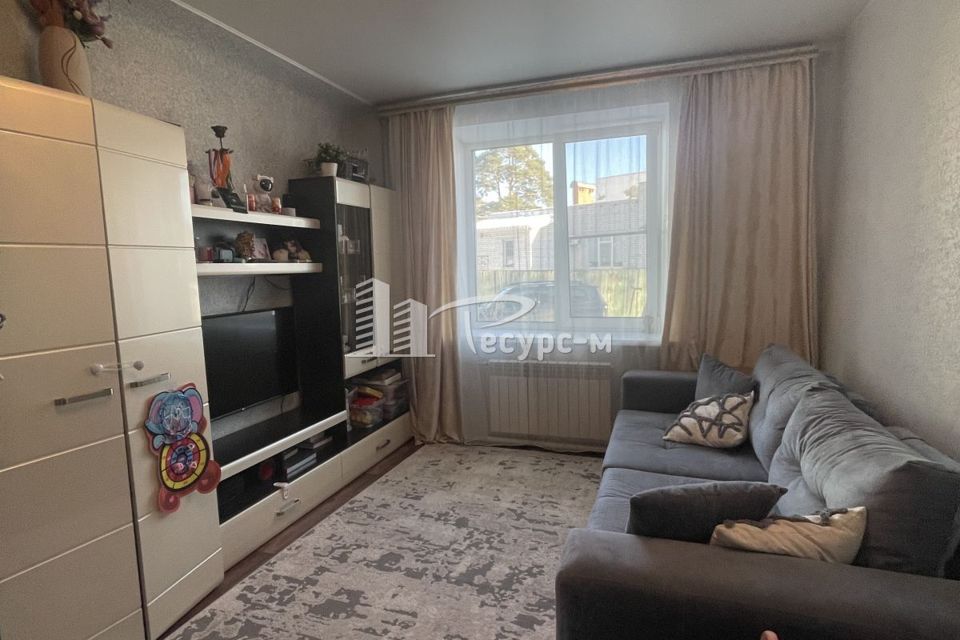 Продаётся 2-комнатная квартира, 42.4 м²