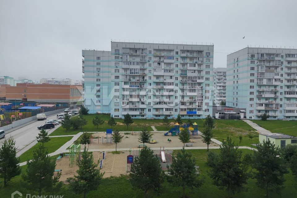 Продаётся 1-комнатная квартира, 42.2 м²