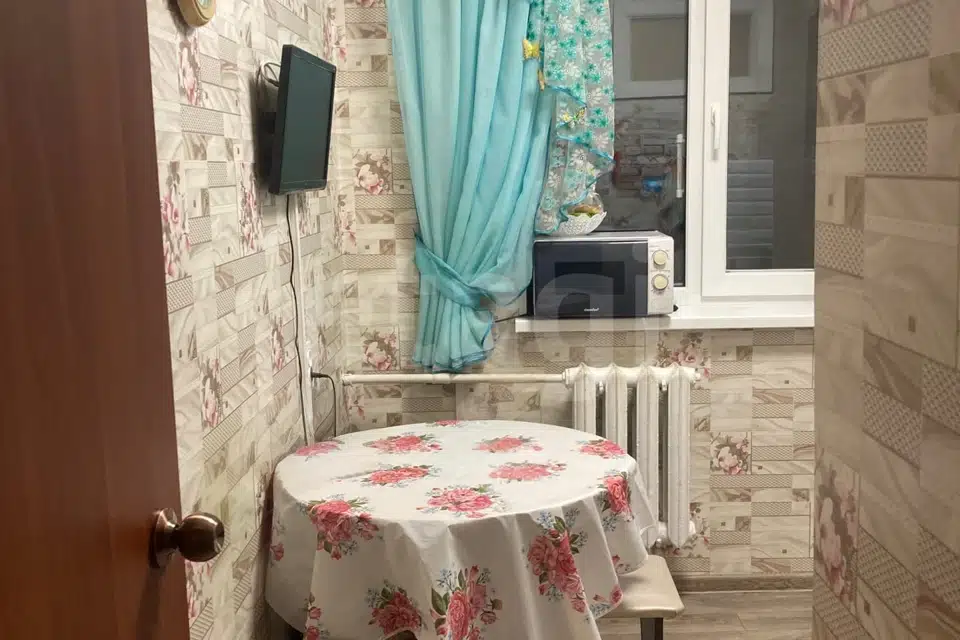 Продаётся 3-комнатная квартира, 61.2 м²