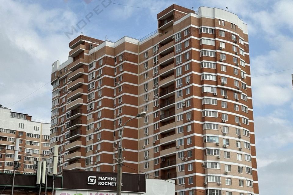 Продаётся 1-комнатная квартира, 43.6 м²