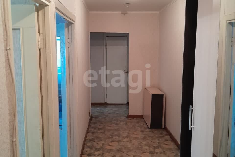 Продаётся 4-комнатная квартира, 81.3 м²