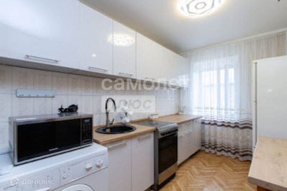 Продаётся 2-комнатная квартира, 52.6 м²