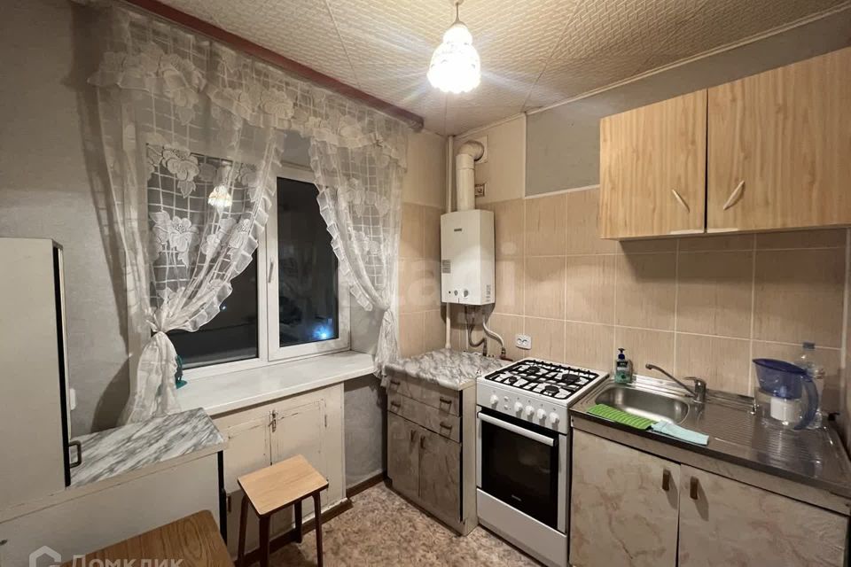 Продаётся 2-комнатная квартира, 43.8 м²