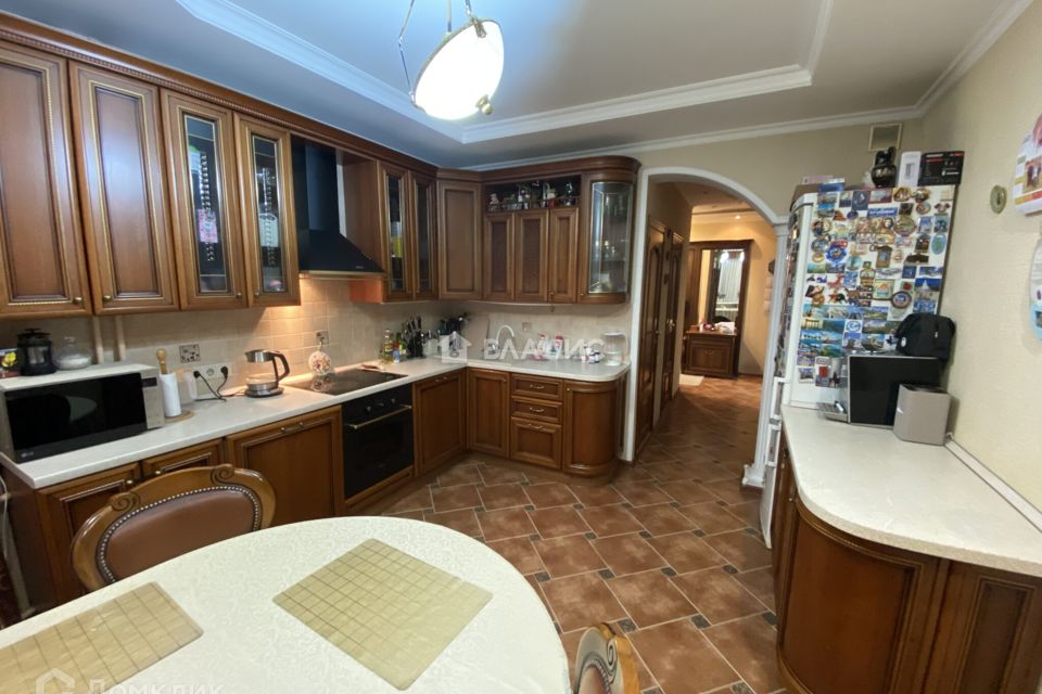 Продаётся 2-комнатная квартира, 64 м²