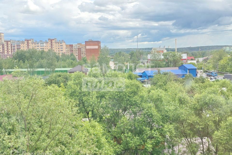 Продаётся комната в 2-комн. квартире, 11.2 м²