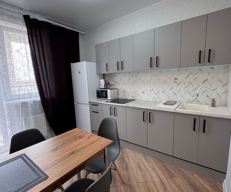Сдаётся студия, 38 м²
