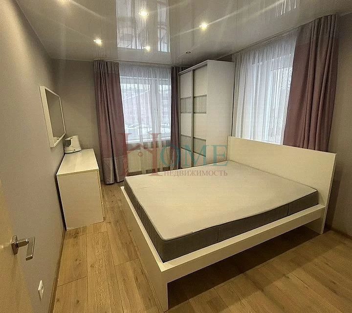 Сдаётся 2-комнатная квартира, 64 м²
