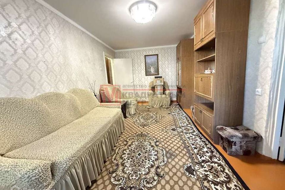 Продаётся 4-комнатная квартира, 60 м²