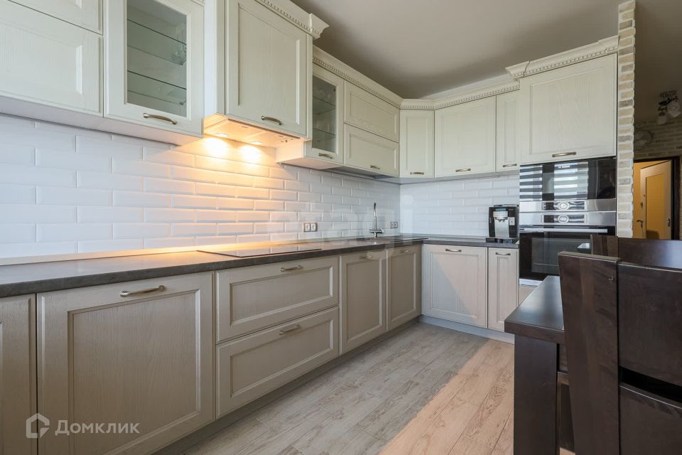 Продаётся 1-комнатная квартира, 41 м²