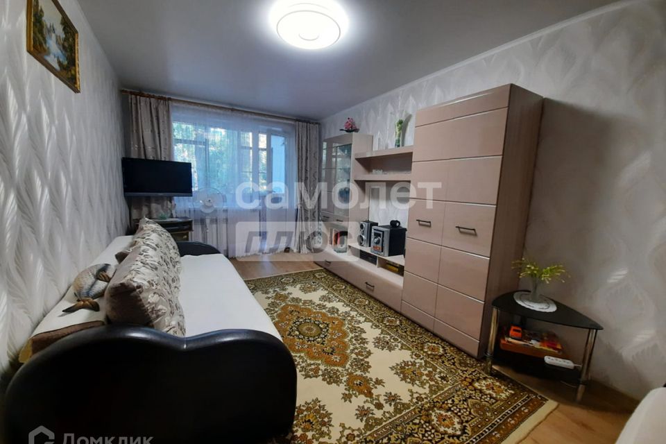 Продаётся 2-комнатная квартира, 42.9 м²
