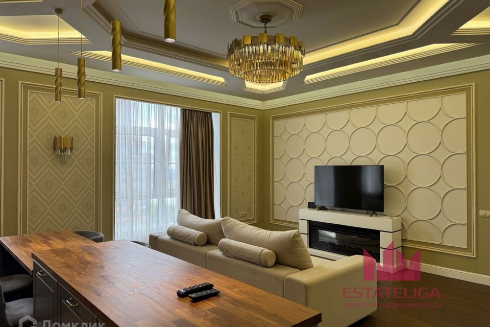 Сдаётся 1-комнатная квартира, 86.1 м²