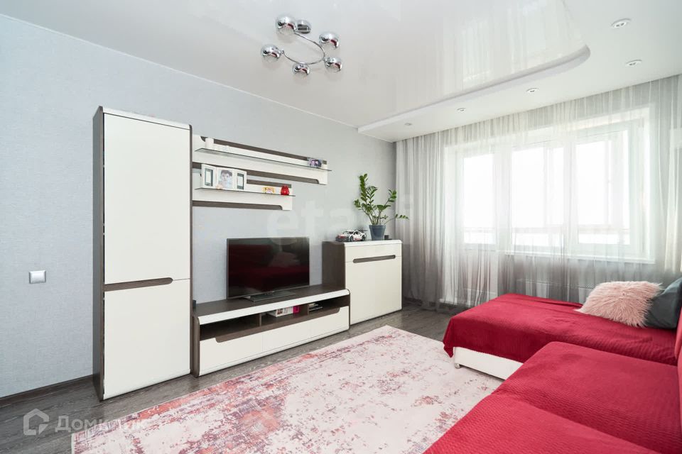 Продаётся 2-комнатная квартира, 60.8 м²