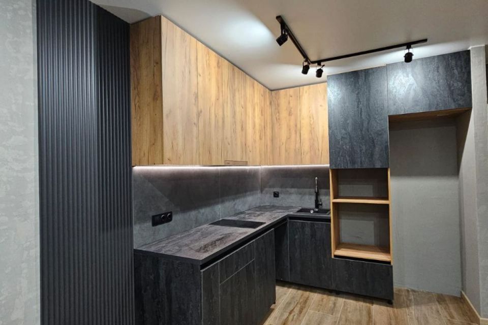 Продаётся 1-комнатная квартира, 43 м²