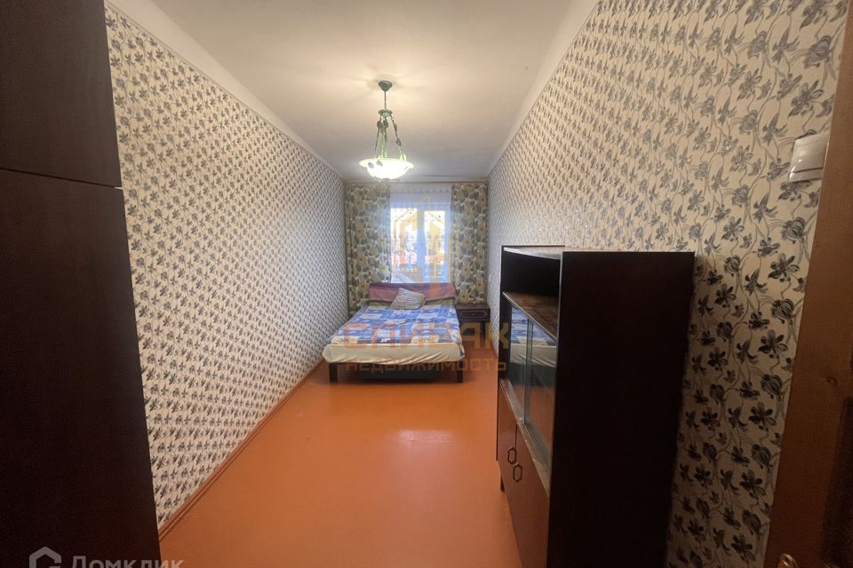 Продаётся 3-комнатная квартира, 55.9 м²