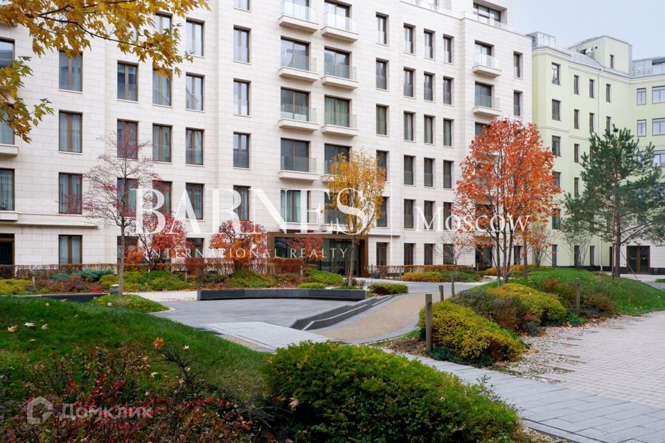 Продаётся 3-комнатная квартира, 105.4 м²