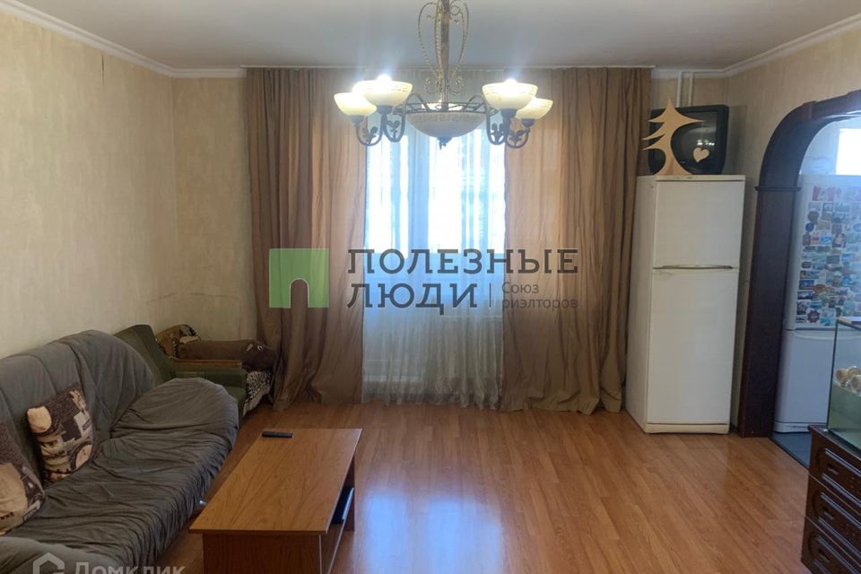 Продаётся 4-комнатная квартира, 80.6 м²