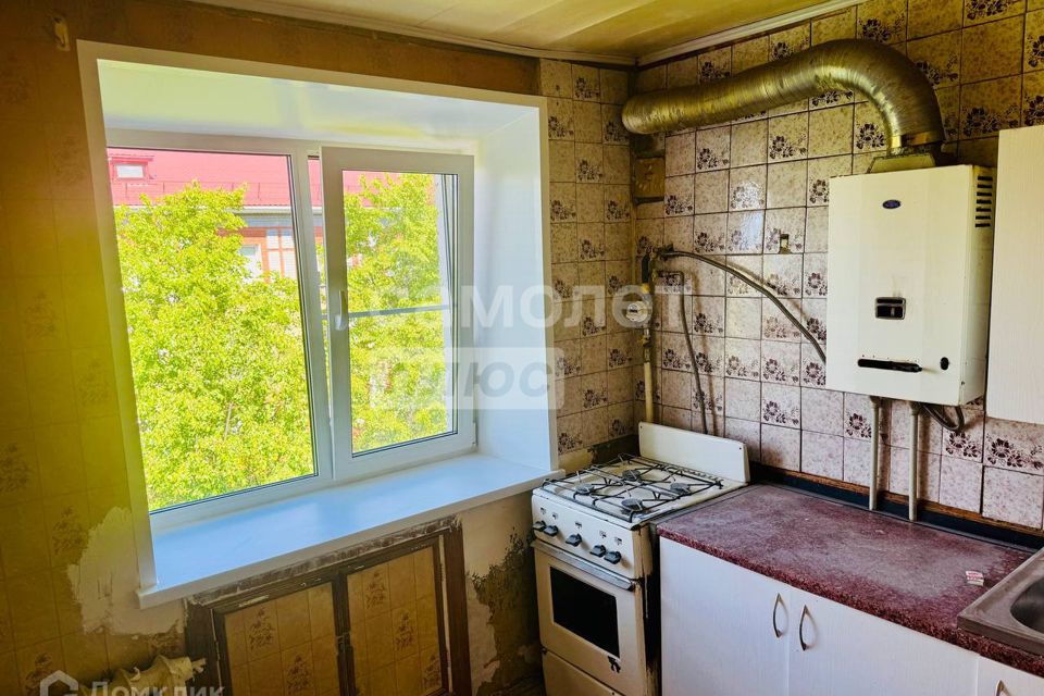 Продаётся 3-комнатная квартира, 51.2 м²