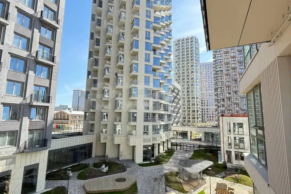 Продаётся 3-комнатная квартира, 100 м²