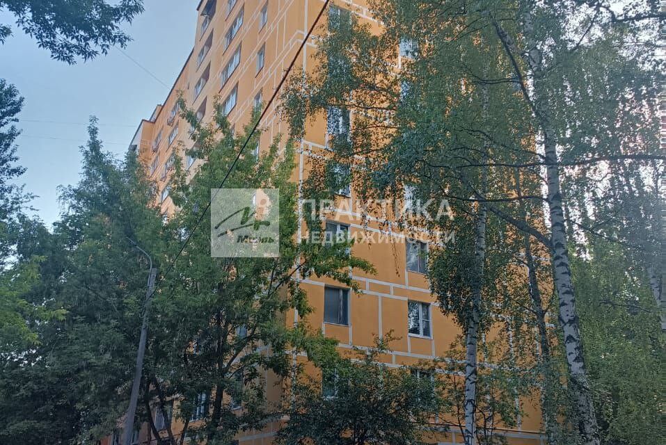Продаётся 3-комнатная квартира, 59.8 м²