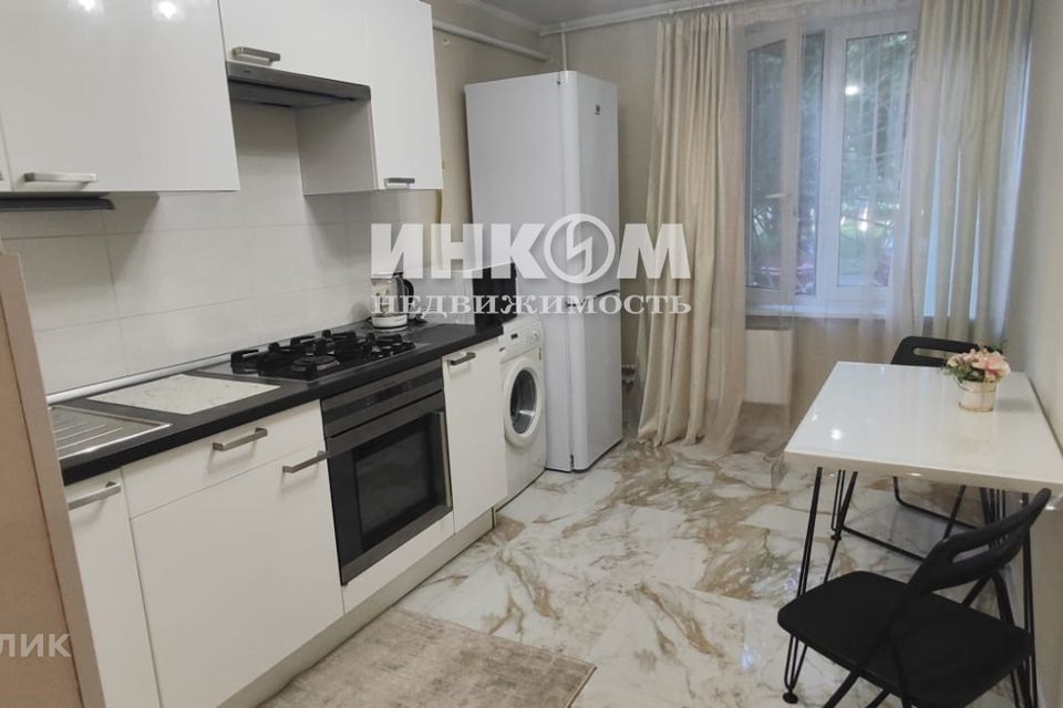 Сдаётся 1-комнатная квартира, 38 м²
