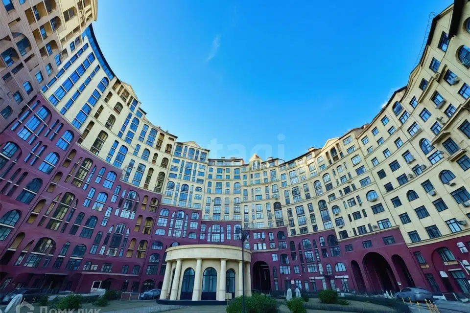 Продаётся 2-комнатная квартира, 56.2 м²