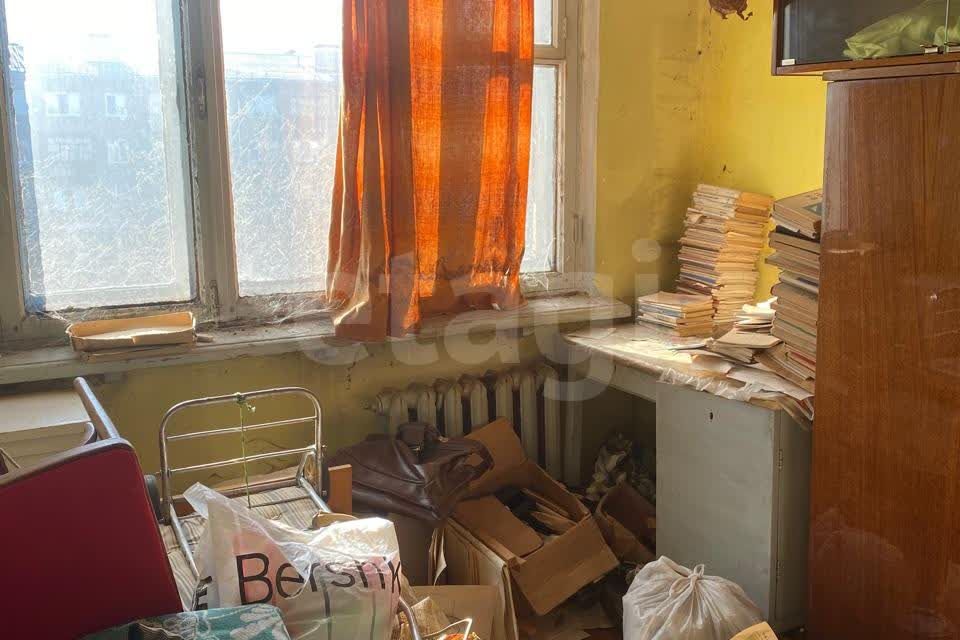 Продаётся 3-комнатная квартира, 58.3 м²