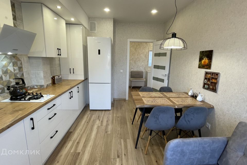 Сдаётся 1-комнатная квартира, 46 м²