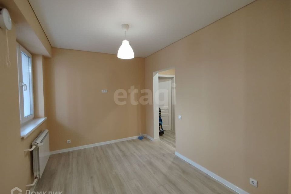 Продаётся 1-комнатная квартира, 39 м²