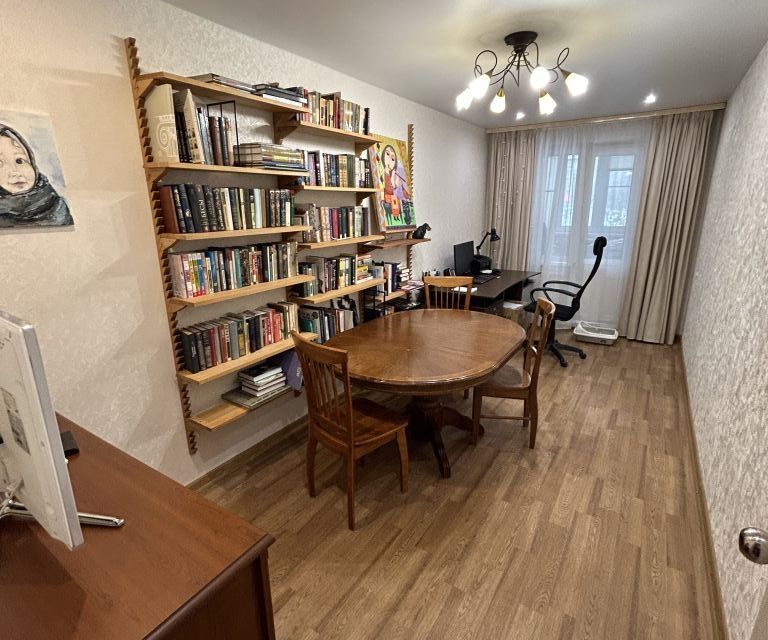 Продаётся 3-комнатная квартира, 63 м²