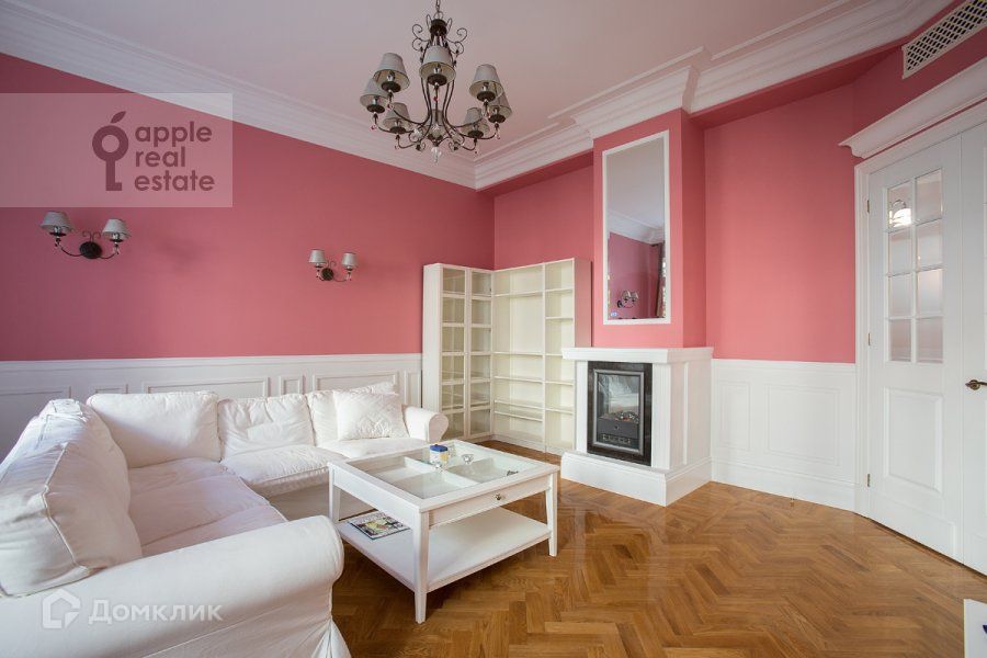 Сдаётся 4-комнатная квартира, 135 м²