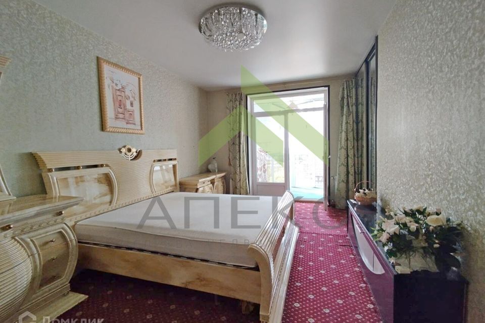 Сдаётся 3-комнатная квартира, 75.6 м²