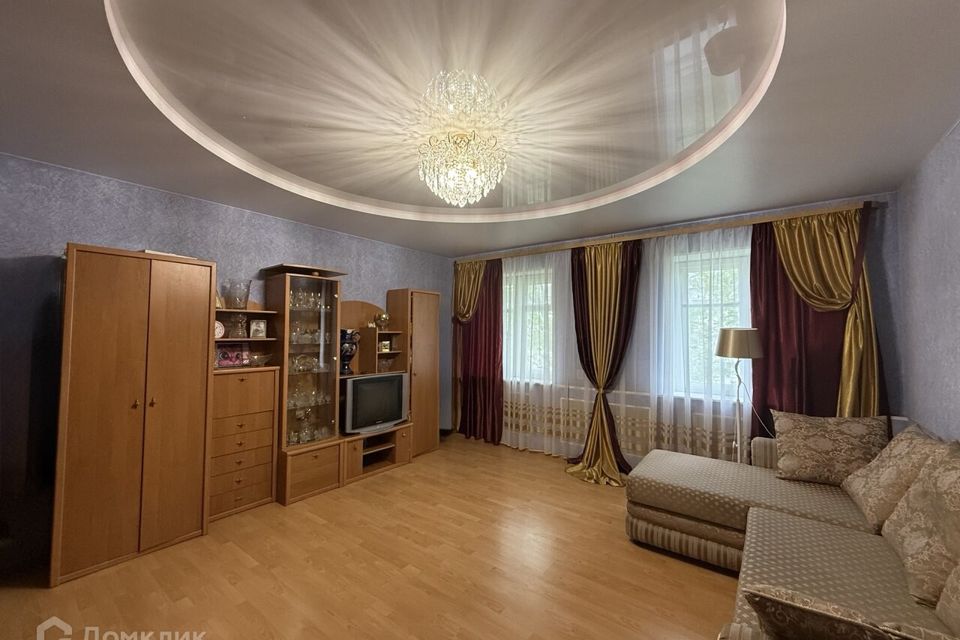 Продаётся 3-комнатная квартира, 76.3 м²