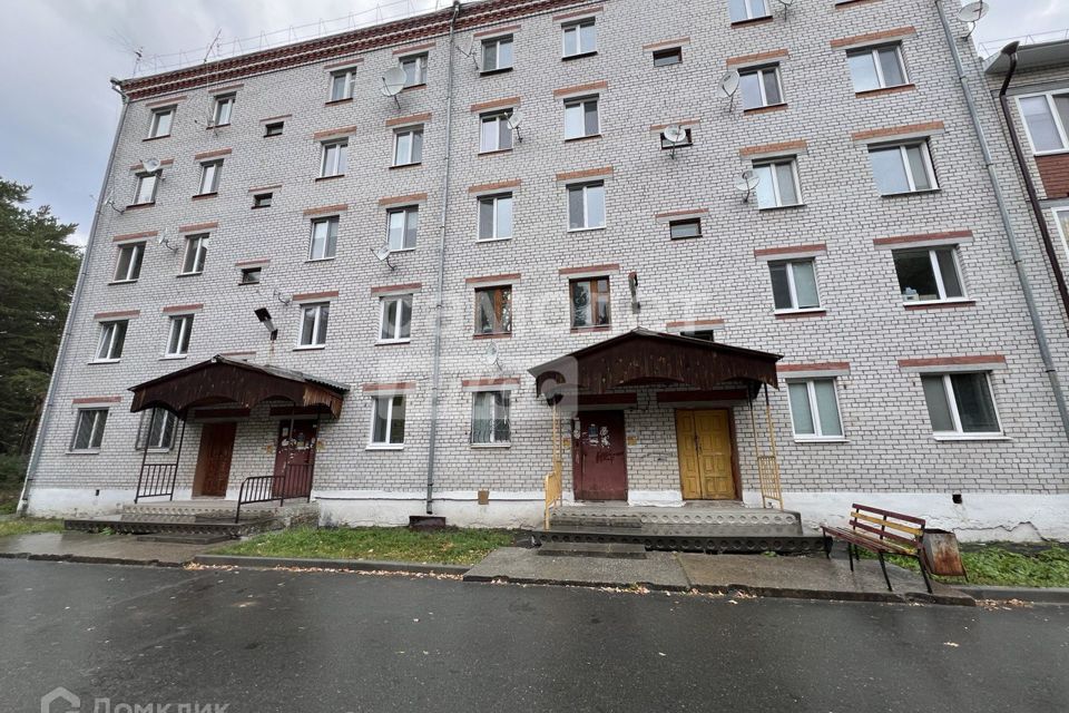 Продаётся 3-комнатная квартира, 57.5 м²