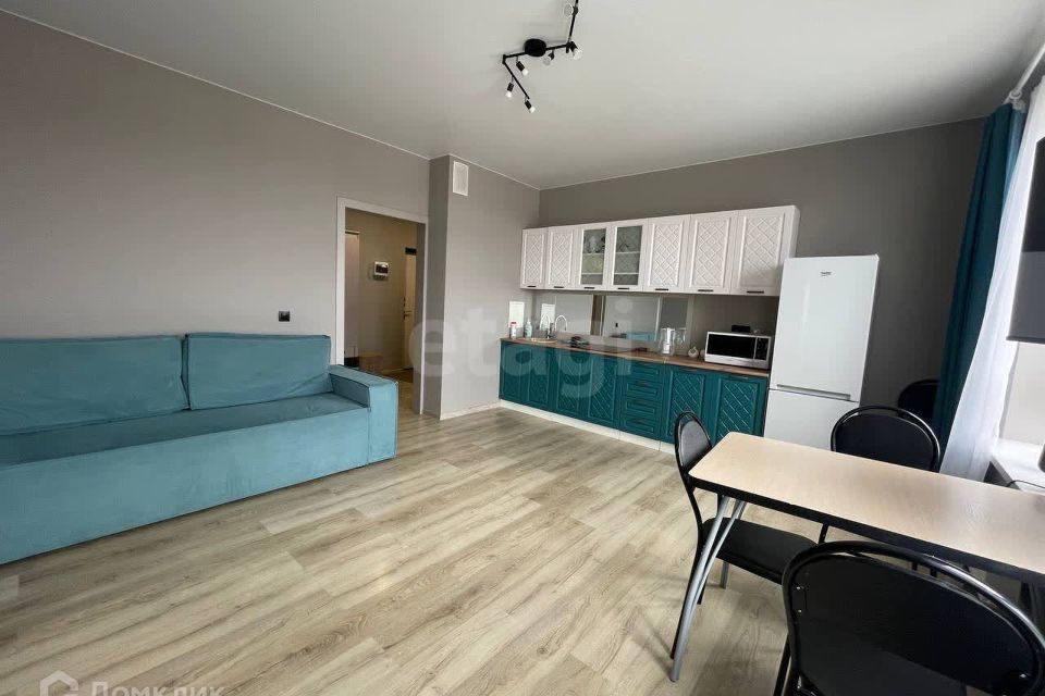 Сдаётся 2-комнатная квартира, 55.6 м²