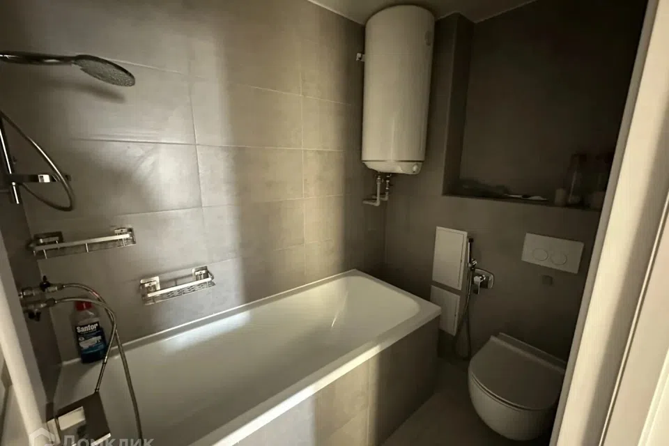 Продаётся 3-комнатная квартира, 68.5 м²