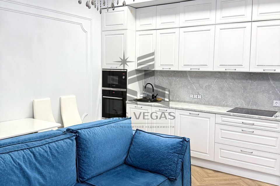 Сдаётся 2-комнатная квартира, 57 м²
