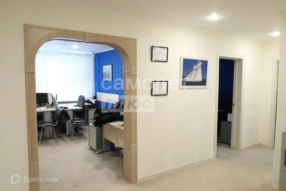 Продаётся 3-комнатная квартира, 82.5 м²
