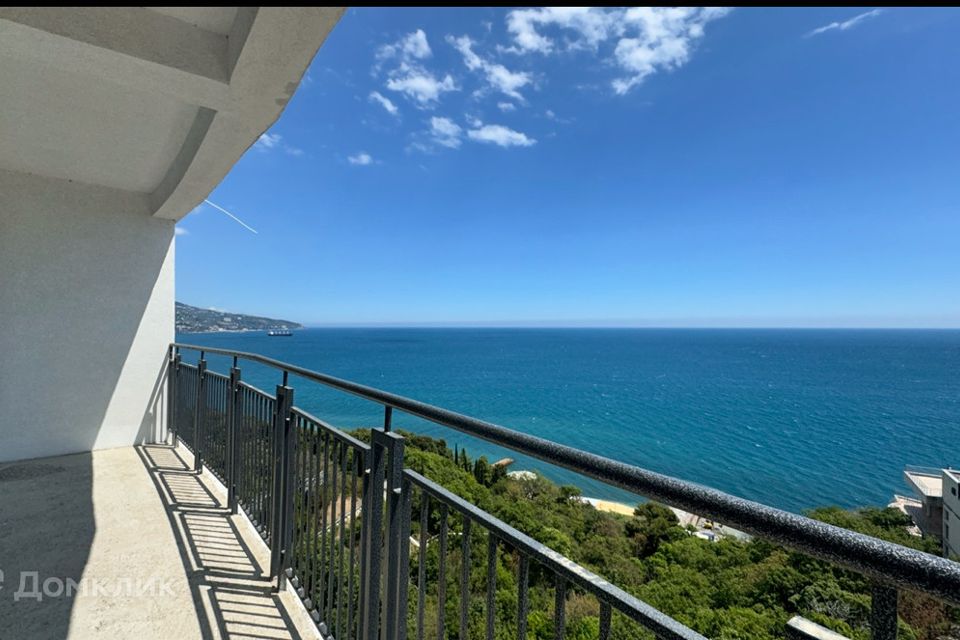 Продаётся 2-комнатная квартира, 92.9 м²
