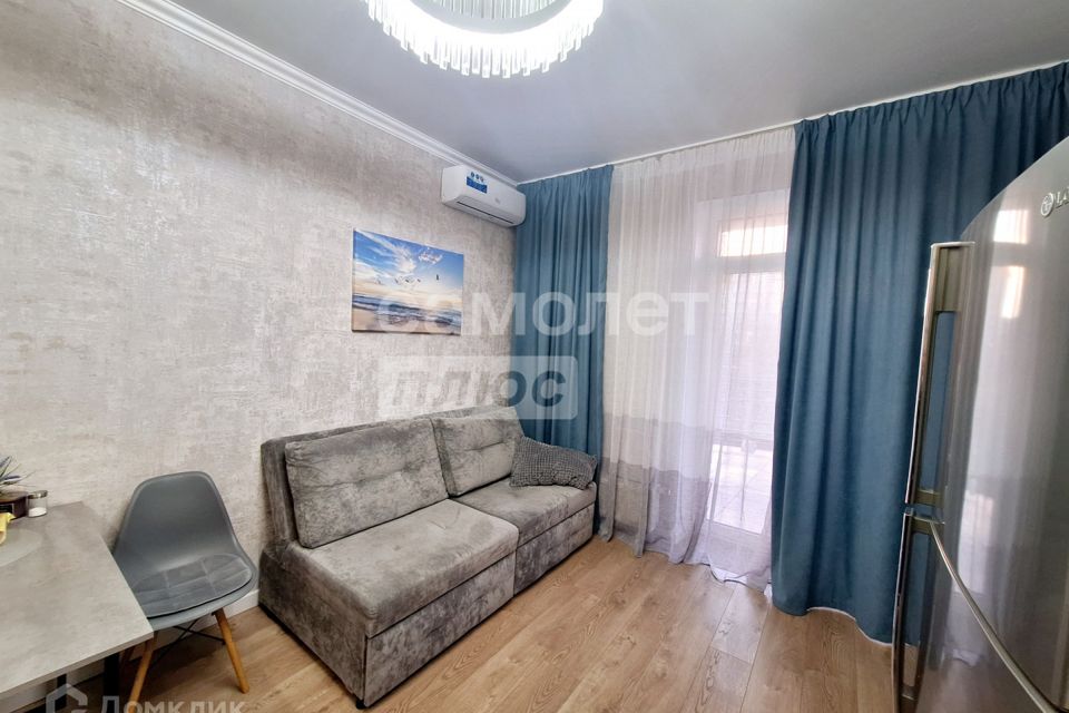 Продаётся 1-комнатная квартира, 51.5 м²