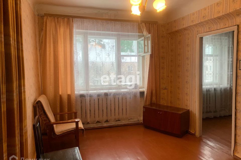 Продаётся 2-комнатная квартира, 42.2 м²