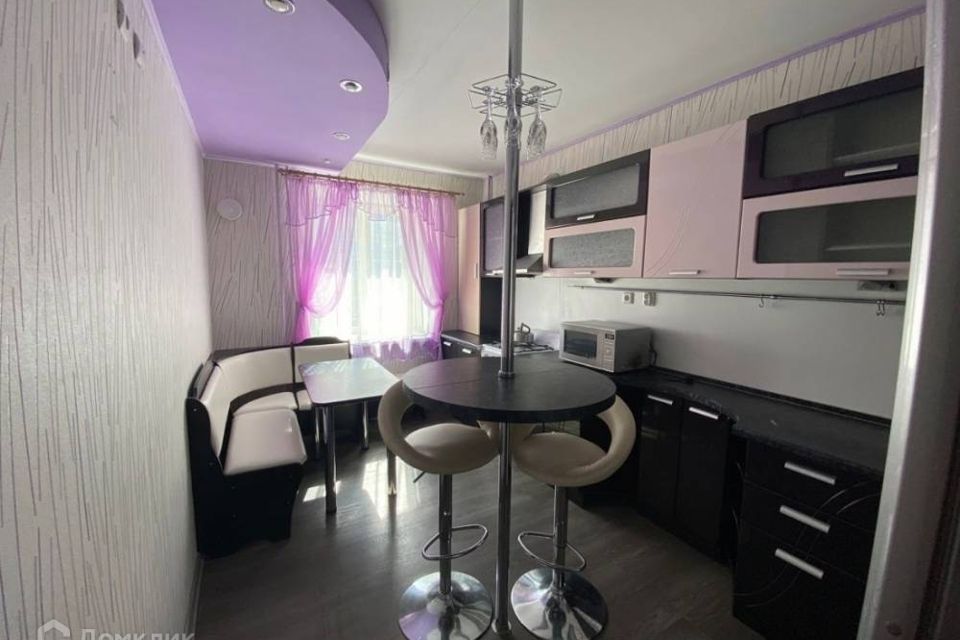 Сдаётся 1-комнатная квартира, 42 м²