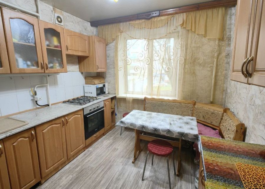 Продаётся 1-комнатная квартира, 37.4 м²
