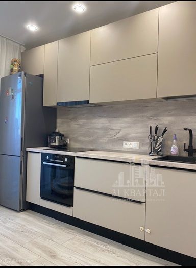 Продаётся 1-комнатная квартира, 40.4 м²