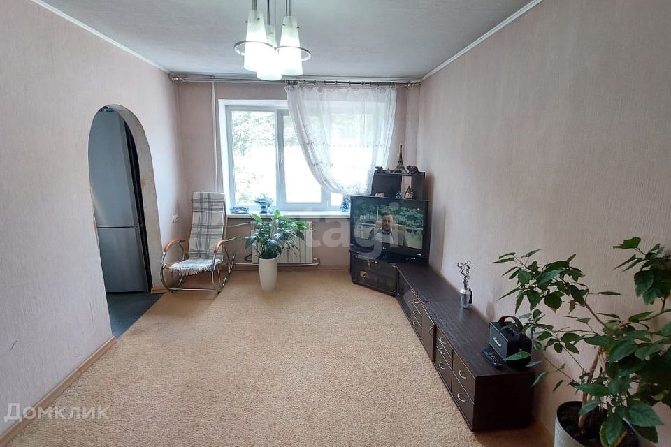 Продаётся 3-комнатная квартира, 60 м²