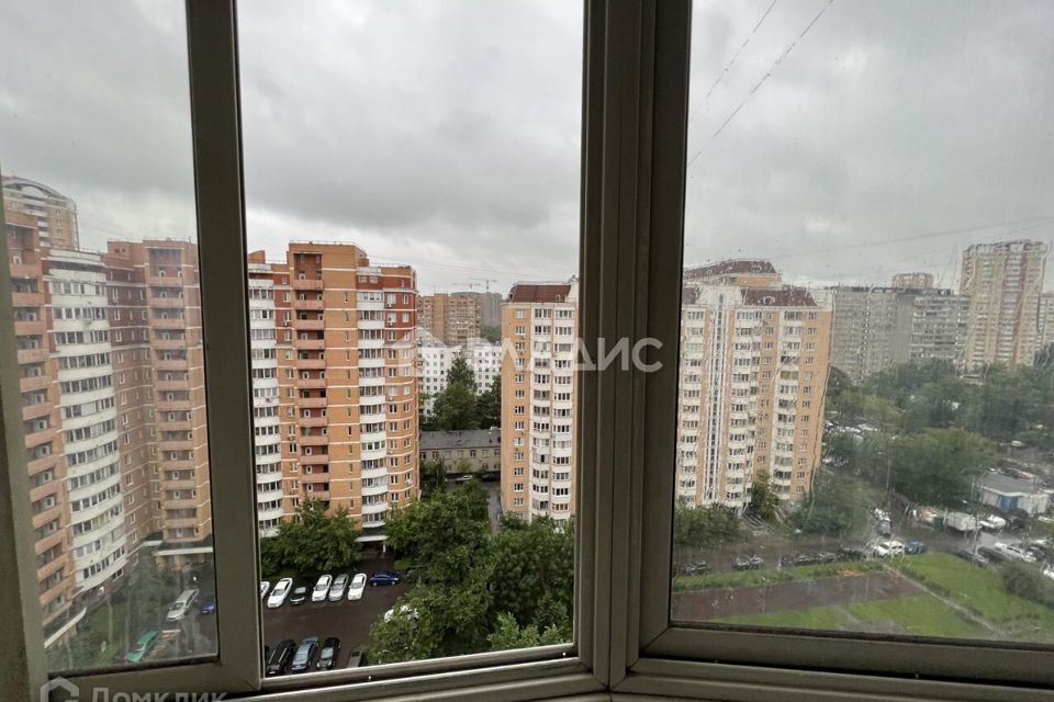 Продаётся 1-комнатная квартира, 37.8 м²