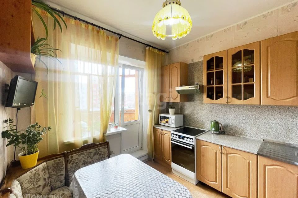 Продаётся 2-комнатная квартира, 60.7 м²