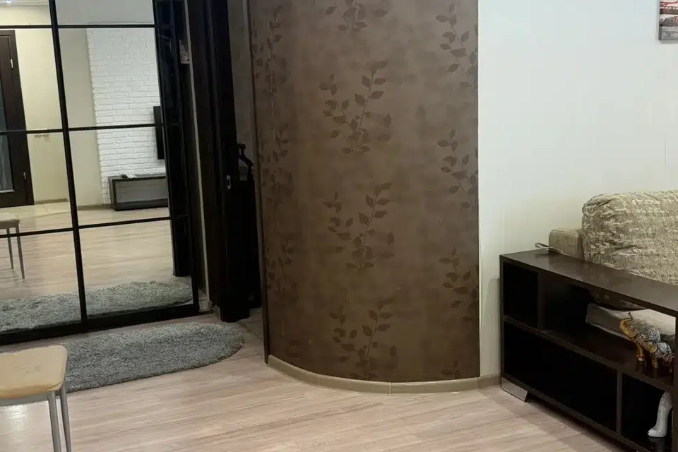 Продаётся 3-комнатная квартира, 62.2 м²